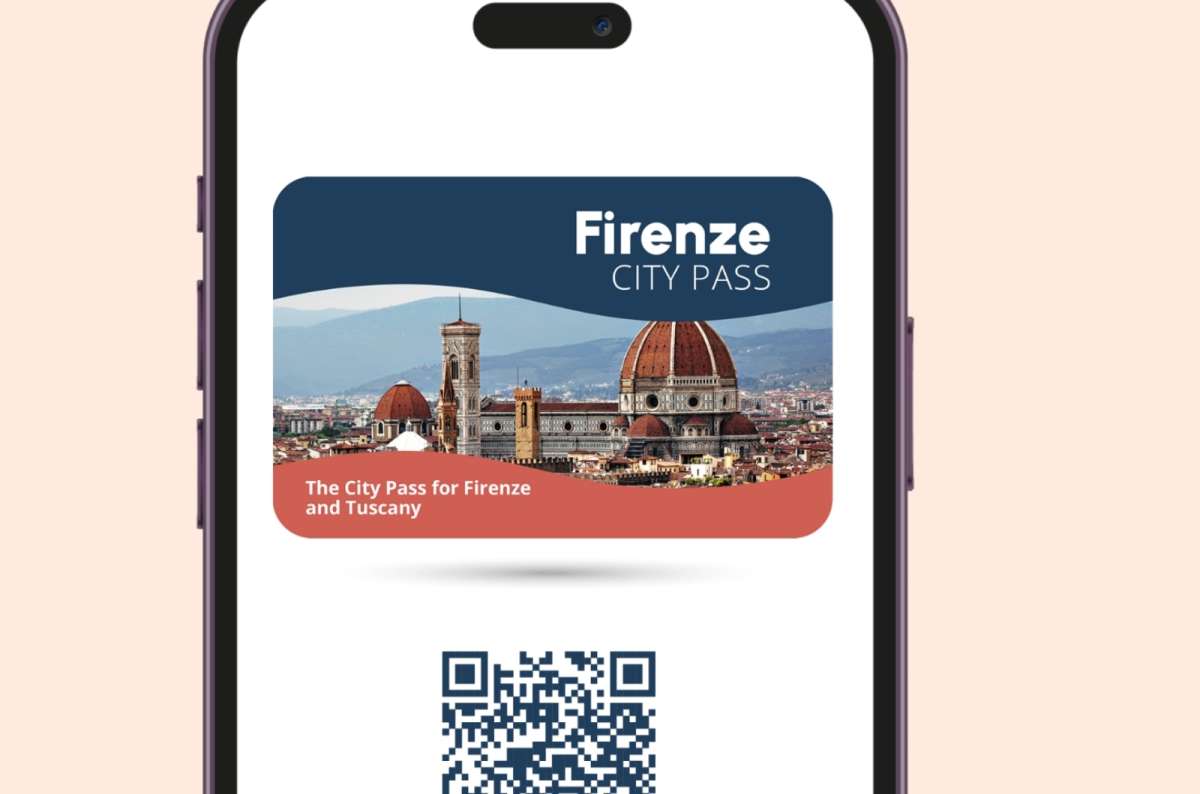 A photo of a phone showing the Firenze city pass