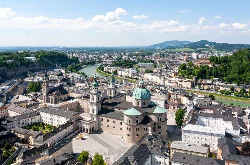 Salzburg Kapitelplatz, Sphaera, Festung Hohensalzbur, Austria