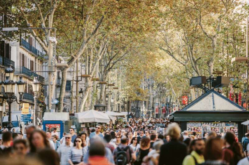Popluar La Rambla street in Barcelona, what to see in 2 days