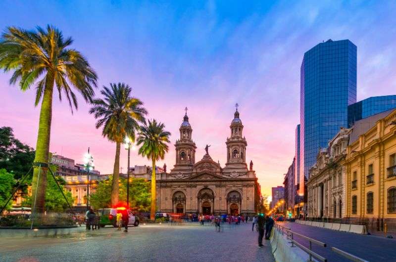 Santiago de Chile, Plaza de Armas Cathedral, square