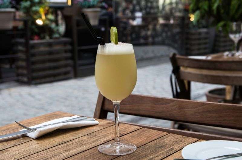 Pisco sour, traditional drink of Chile