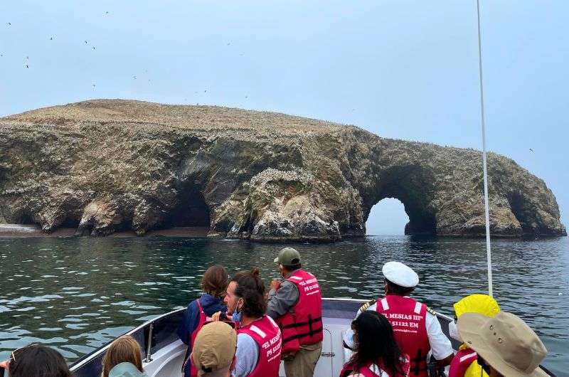 Group of tourists on the Ballestas Islands tour in Peru, photo by Next Level of Travel