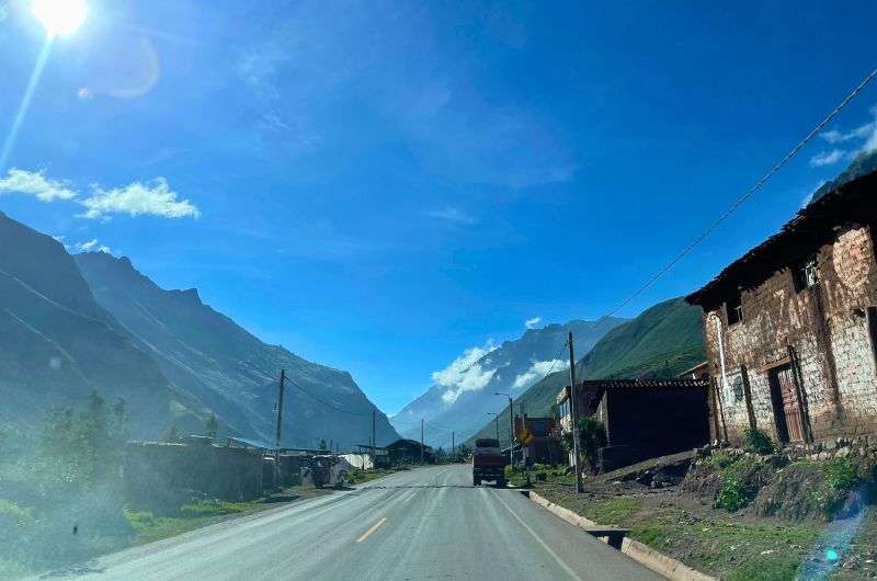 Driving to Rainbow Mountain, in Peru, photo by Next Level of Travel