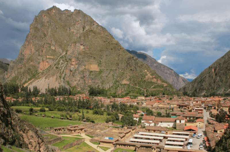 Ollanntaytambo town, Peru