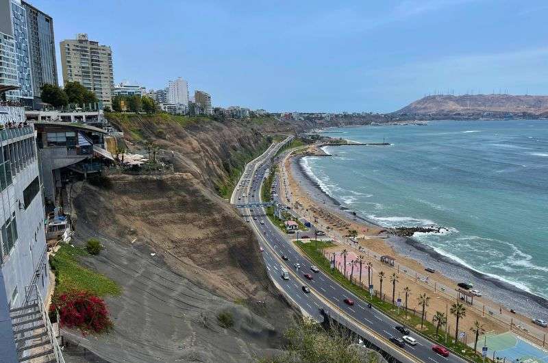 Driving in Lima, Peru, photo by Next Level of Travel