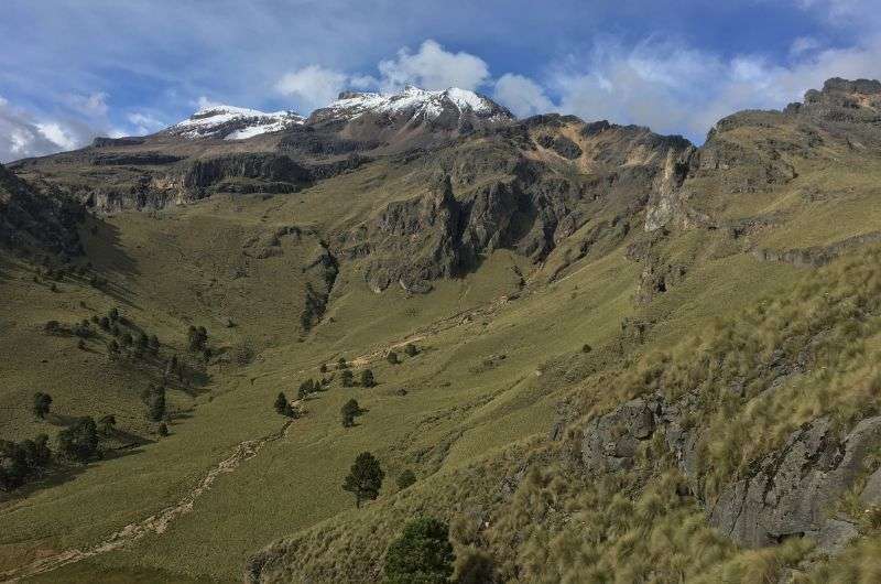 Iztaccíhuatl trail in Mexico