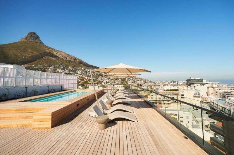 Home Suite Hotels Station House—acommodation in Cape Town, South Africa