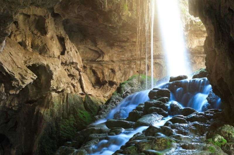 Kaklik Cave, daytrip from Istanbul, Turkey