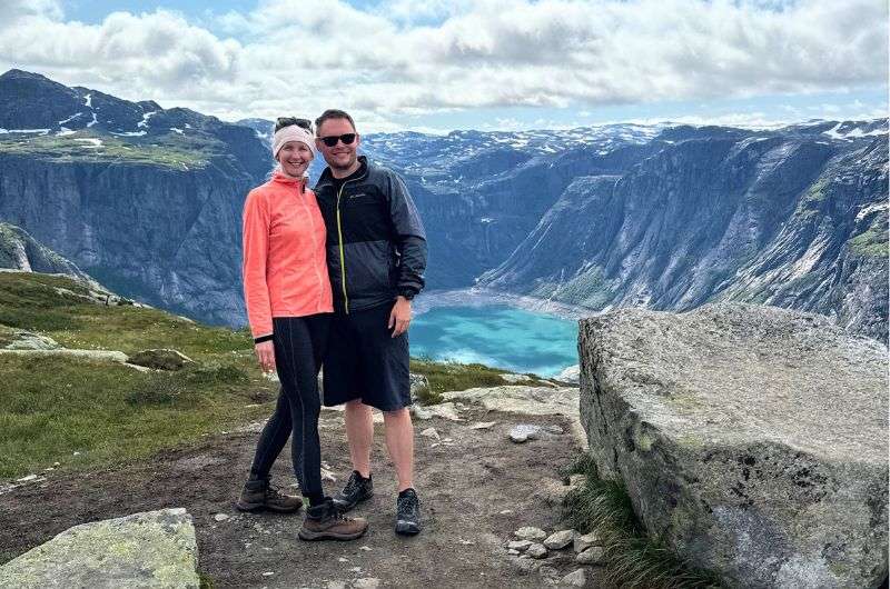 a couple of travelers in the Trolltunga, Norway, photo by Next level of Travel