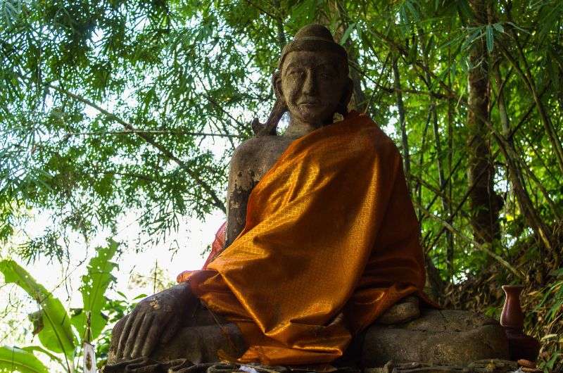 Buddha statue at Wat Pha Lat, Chiang Mai