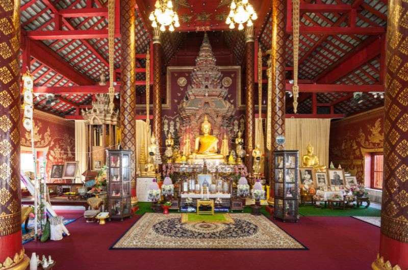 Buddha statue in Wat Chiang Man, Thailand