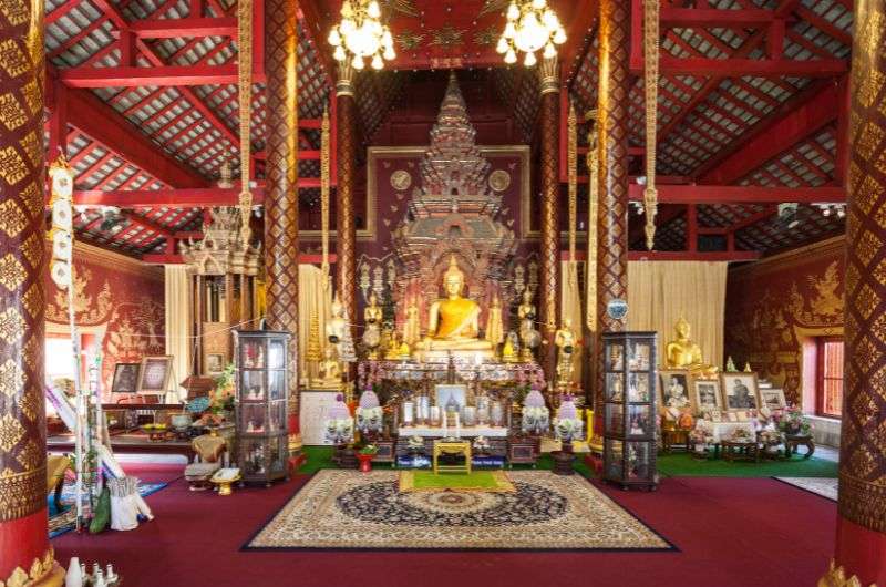 Buddha statue in Wat Chiang Mai, Thailand, Chiang Mai itinerary