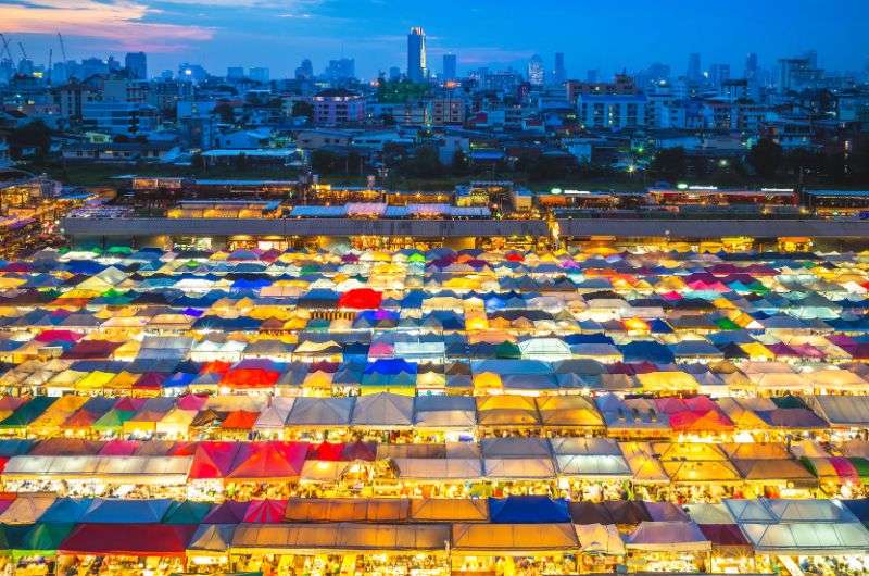 Night market in Bangkok, Bangkok itinerary