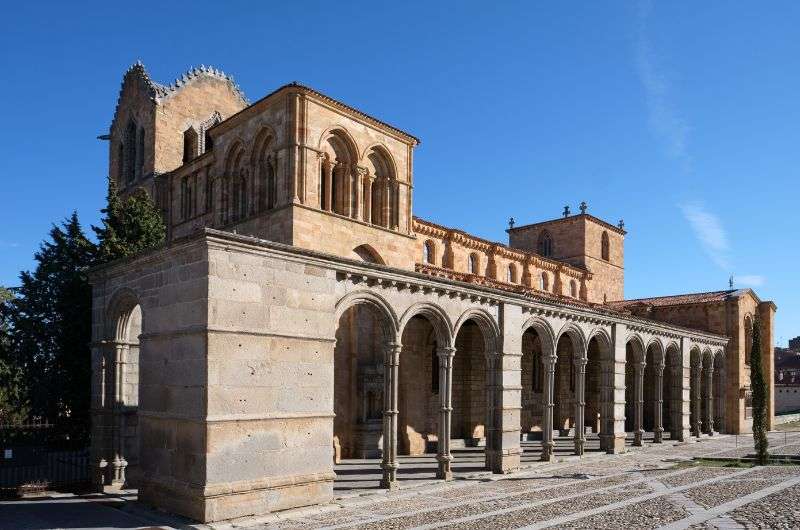 Basilica de San Vincente in Ávila, Spain, itinerary