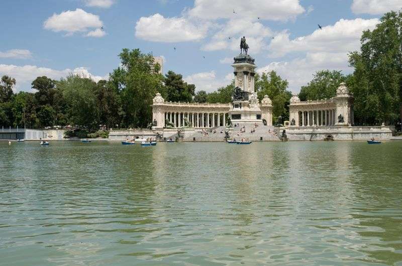 El Retiro Park Madrid, itinerary, Spain