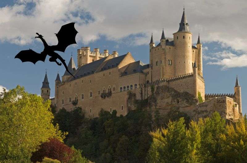 Dragon flying out from the Alcázar castle in Segovia, itinerary