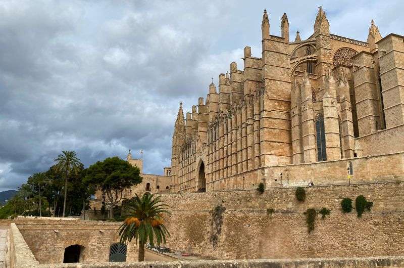 Mallorca cathedral, Palma de Mallorca itinerary, photo by Next Level of Travel