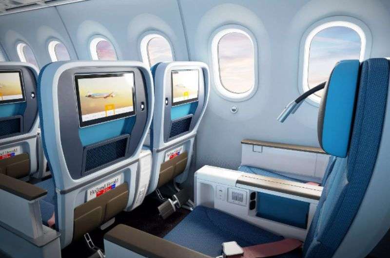 Seating at KLM Premium Comfort Class