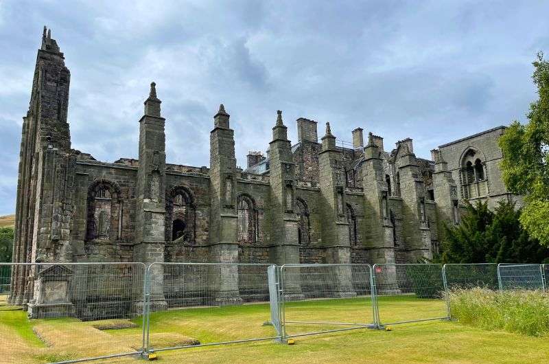 Holyrood Palace in Edinburgh, Scotland, photo by Next Level of Travel