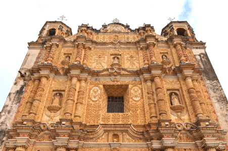 Templo Santo Domingo in San Cristóbal de las Casas, Mexico.