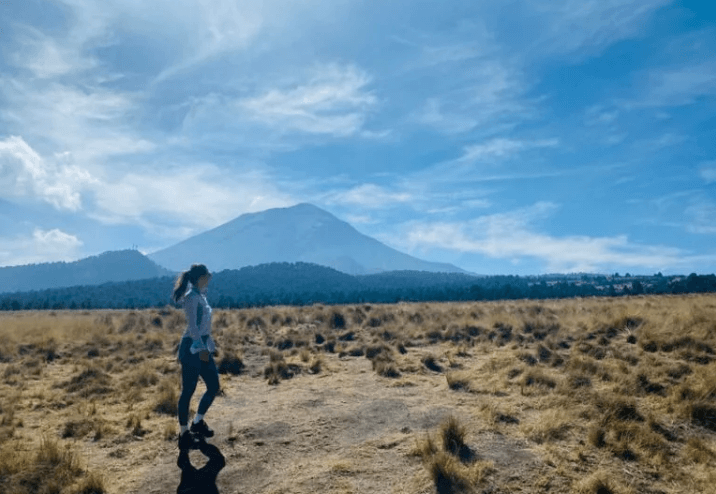 Hiking in Itza Popo National Park with Popocatepetl in the background